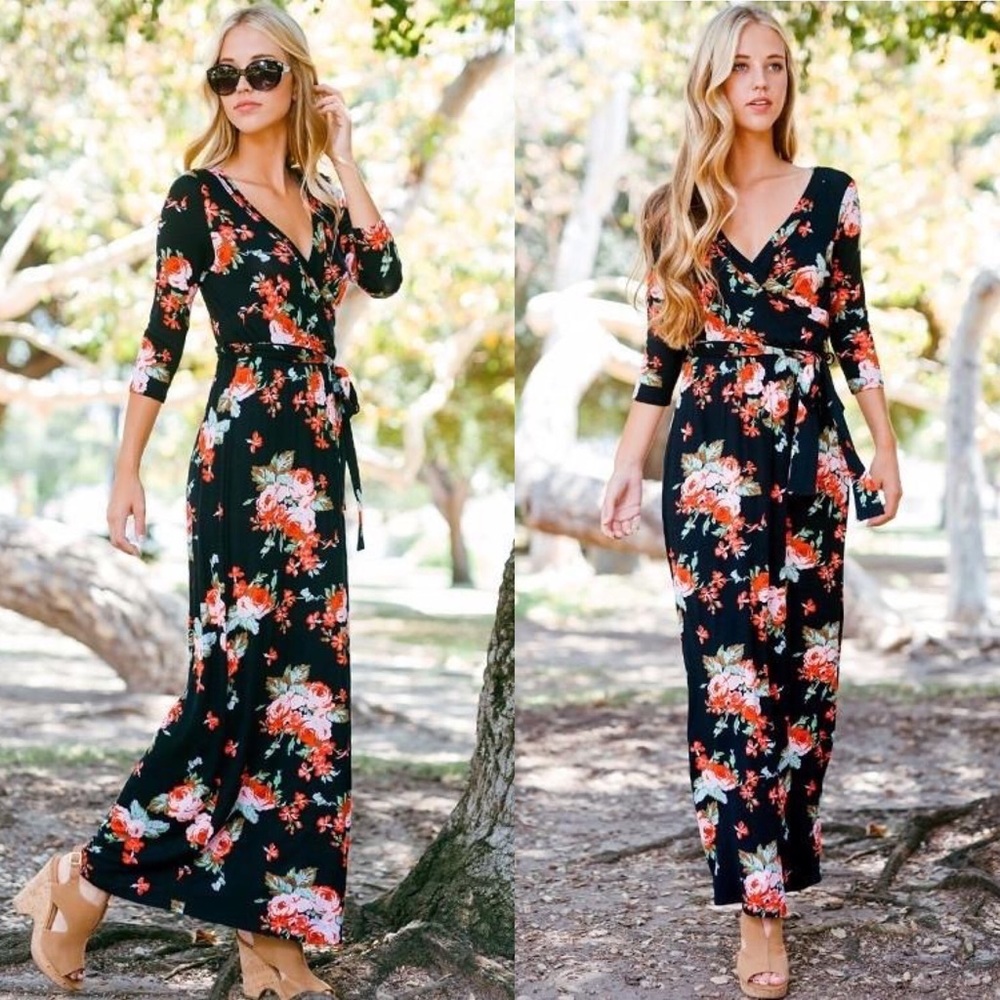 🎉HP🎉 Faux Wrap Roses 3/4 Sleeve Maxi Dress - Picture 2 of 4